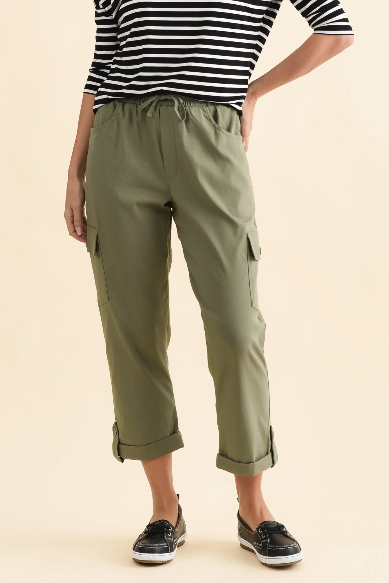 Facebook | New Arrivals Try-On